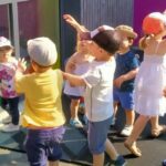 Enfants en extérieur