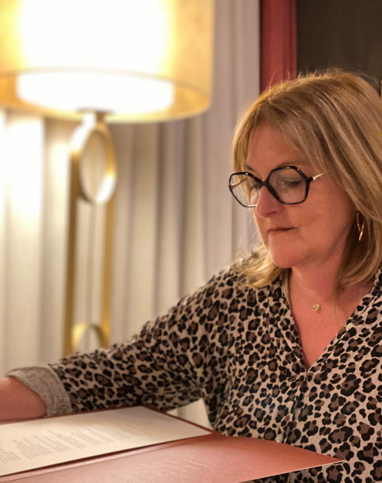 photo portrait veronique Cavalière - Micro creche Mille Et Un pas